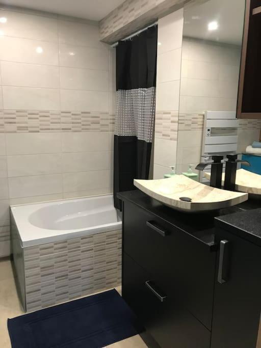 Paisible Logement Tout Equipe Pour 1 A 6 Personnes Ebersheim Экстерьер фото
